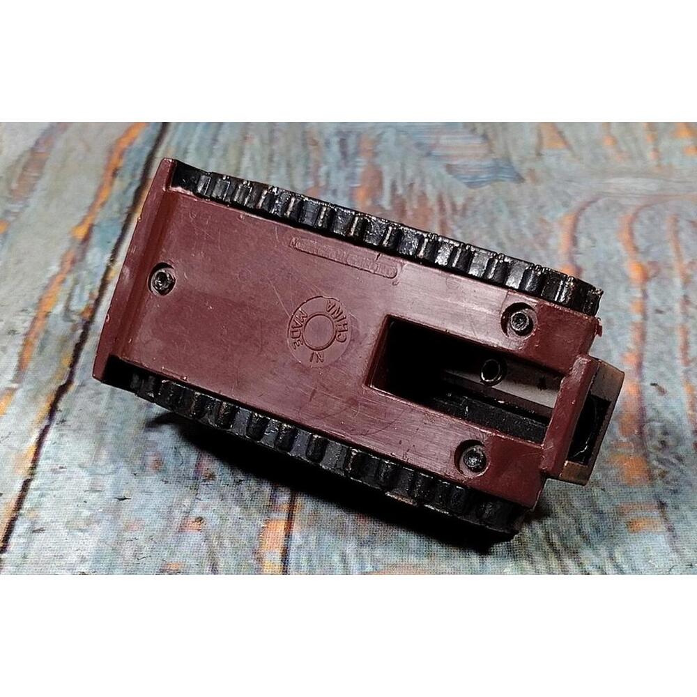 Tank Manual Pencil Sharpener - Bronze - Picture 9 of 12